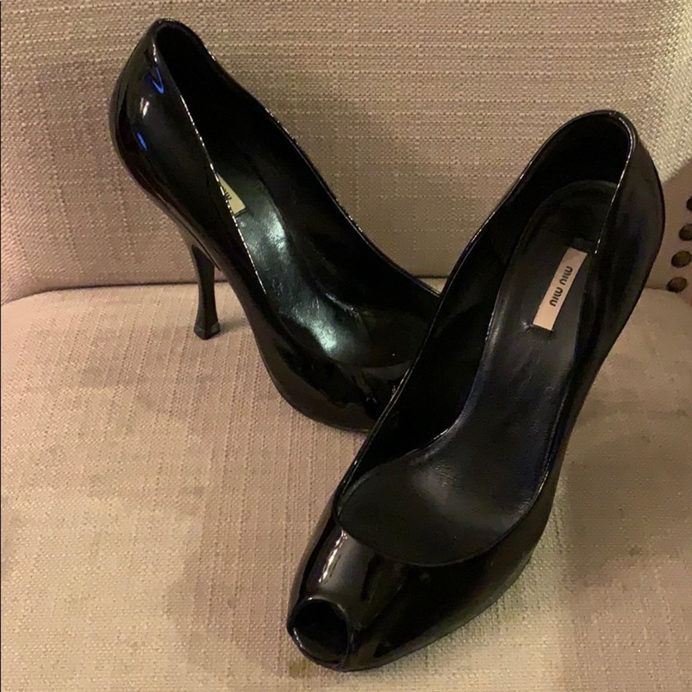 MIU MIU Classic Patent Leather Peep Toe Pumps